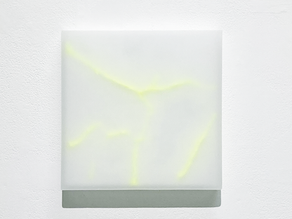 Untitled crack #4