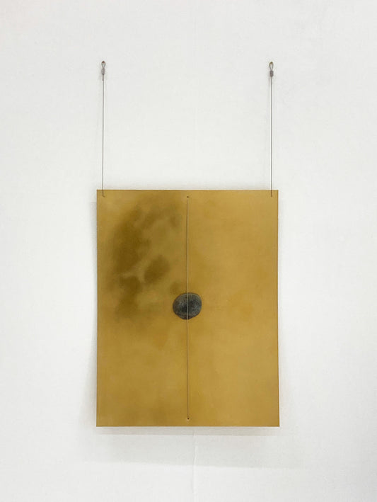 落下の停止・石ー垂直 / Stop Falling ・Stone - Vartical Position